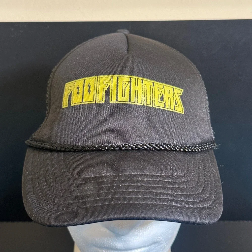 Foo Fighters Band Trucker Hat Black Yellow Logo Mesh Snapback vintage